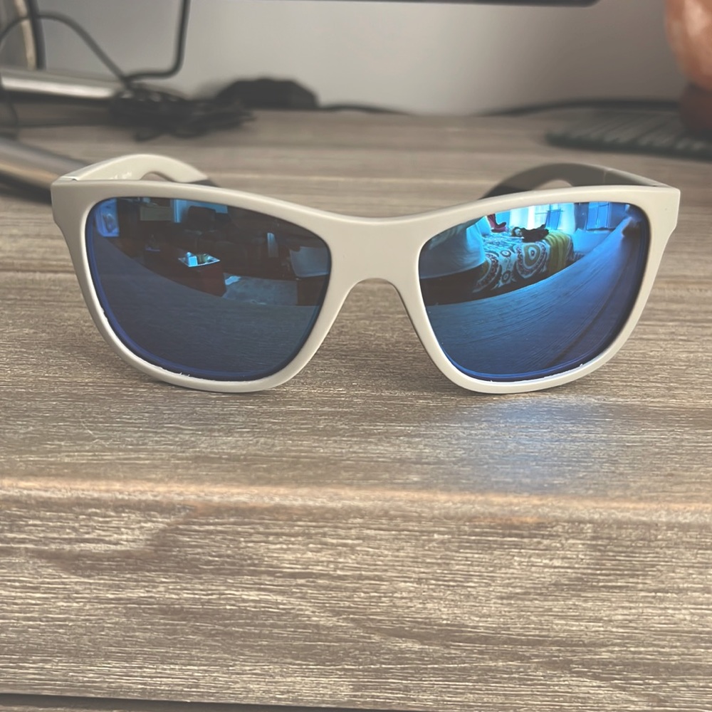 Brand new Polarized Bajio sunglasses